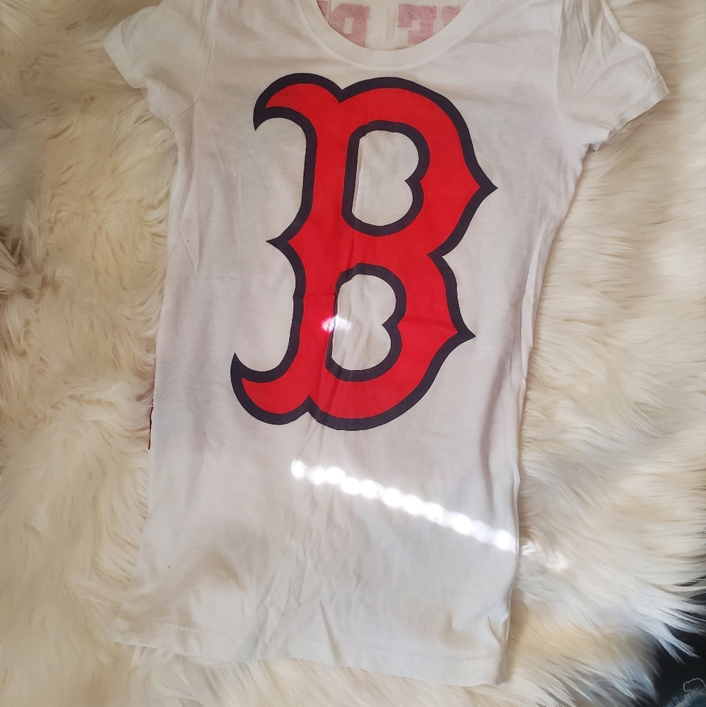 Love Pink Boston Red Sox T-Shirt